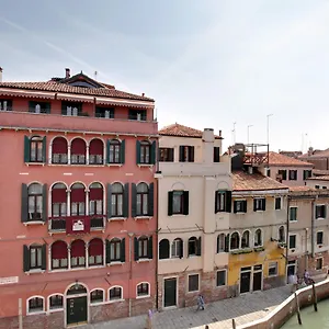 Gasthof Palazzo Schiavoni Residenza D'epoca & Suite-apartments