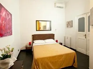 Bed & Breakfast Little Rose Rooms Rom