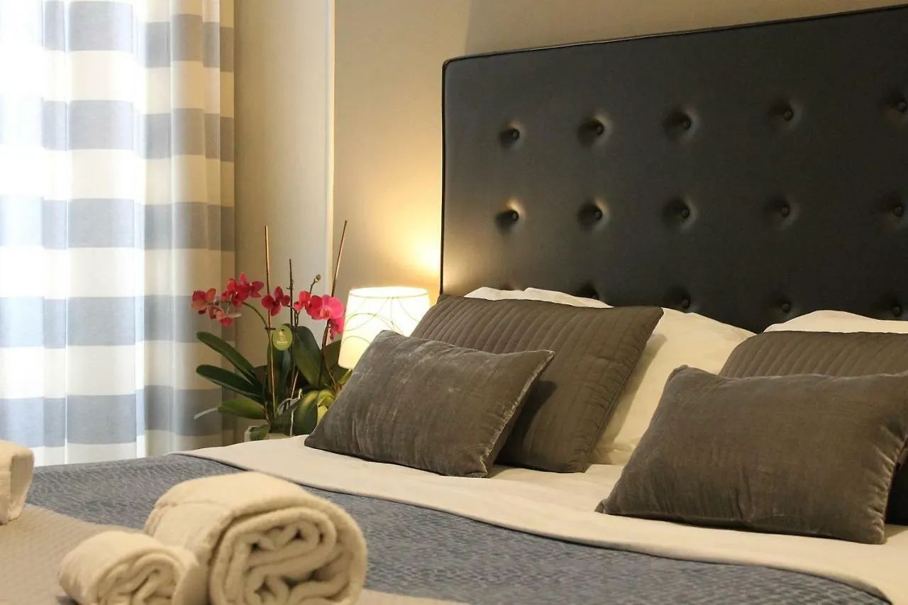 ***** Bed & Breakfast Little Rose Rooms Rom Italien